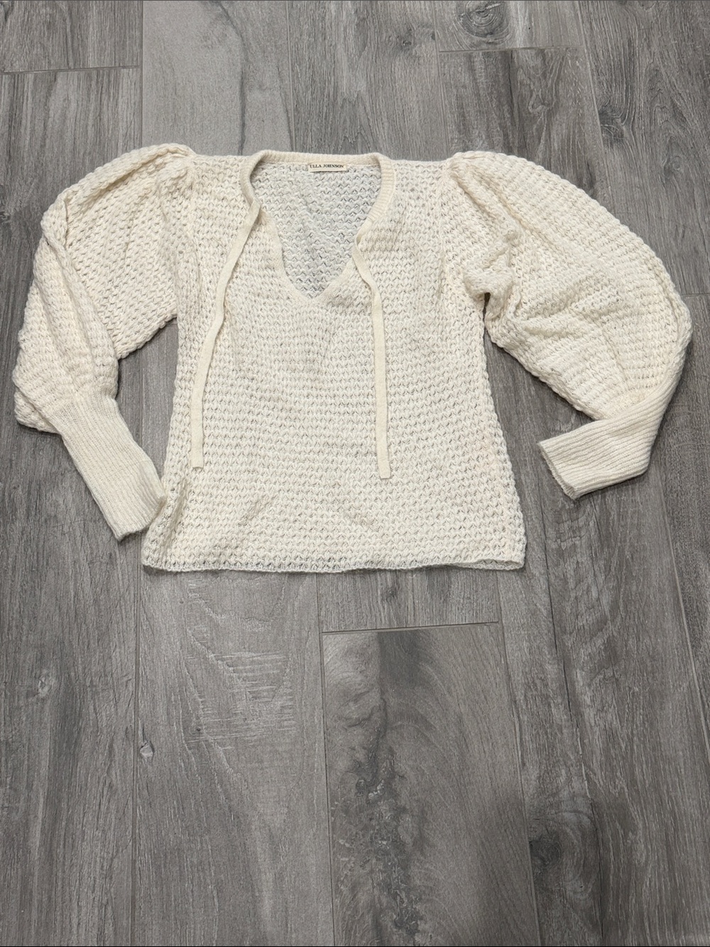 Ulla Johnson Cream V-Neck Knit alpaca Sweater with Tie Neck- P